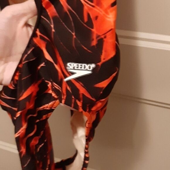 New!  One piece suit - Picture 3 of 3